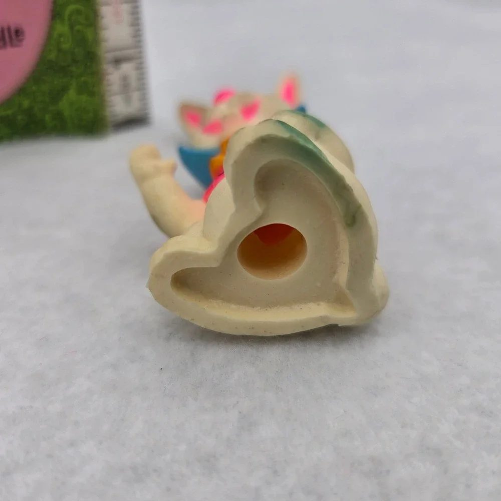 Vintage 1967 Mattel Liddle Kiddles Alice in WonderLiddle White Rabbit & Book